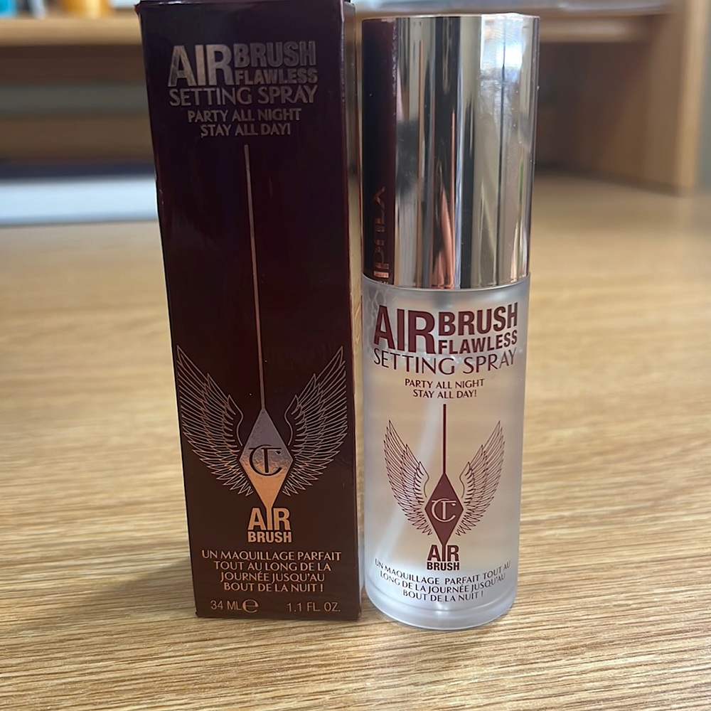 Charlotte Tilbury Airbrush Flawless Setting Spray mini travel size 34ml